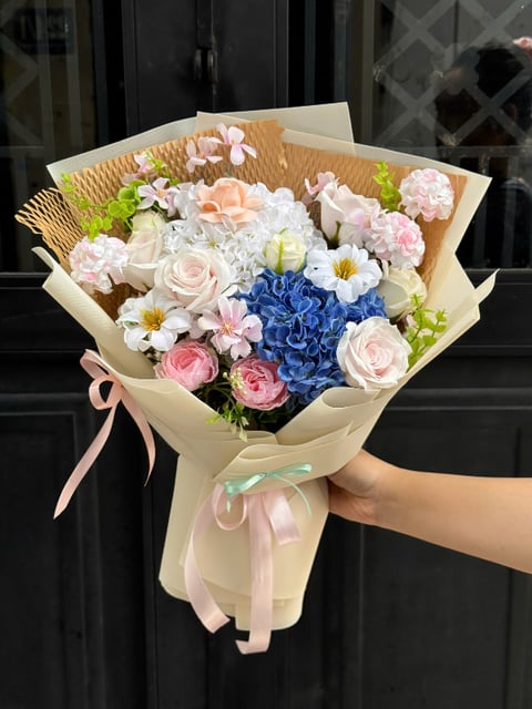Bó Hoa Lụa Mix Hoa Sáp Mẫu 1