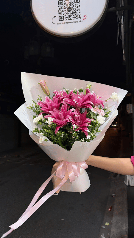 Lily Size Trung – ảnh 1
