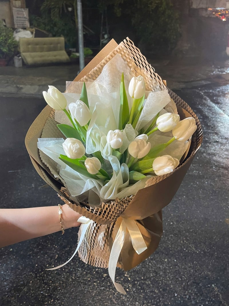 Tulip Trắng Đơn Giản 11 3